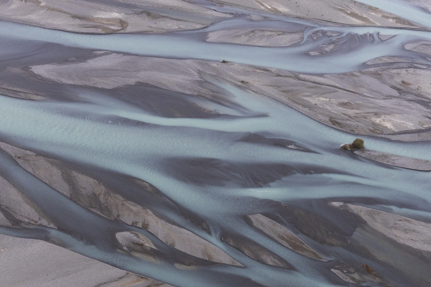 an aerial image of the Waimakariri River